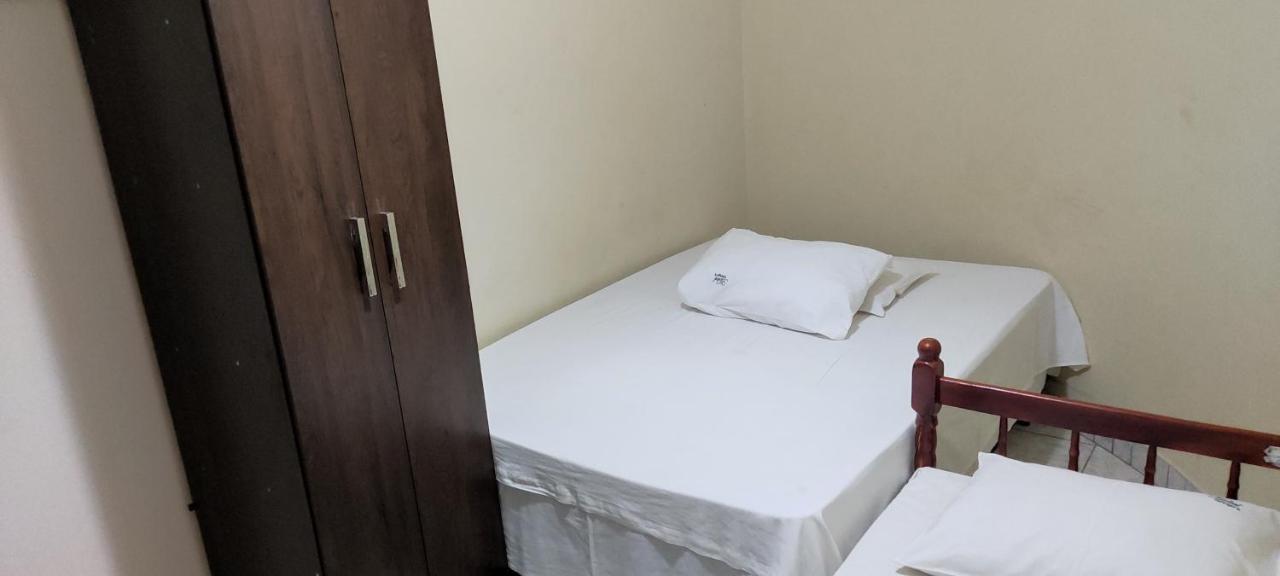 Hotel Gringos ロンドリーナ エクステリア 写真