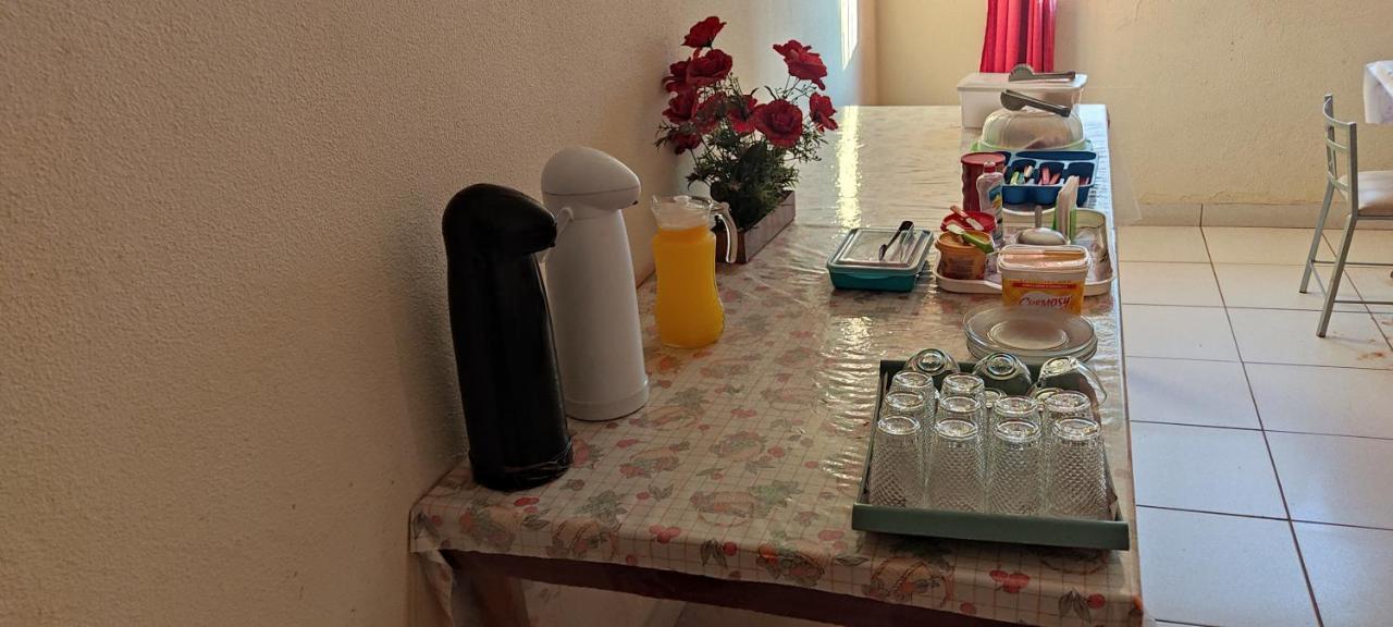 Hotel Gringos ロンドリーナ エクステリア 写真