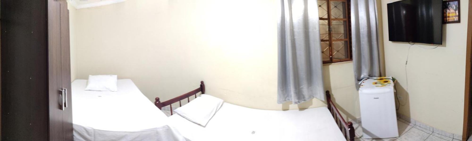 Hotel Gringos ロンドリーナ エクステリア 写真