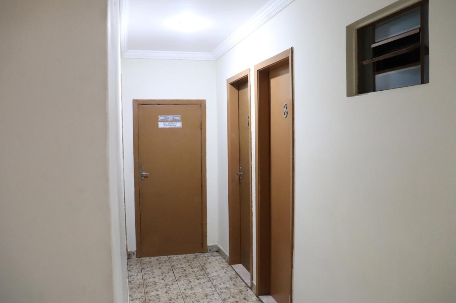 Hotel Gringos ロンドリーナ エクステリア 写真